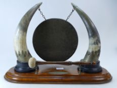 Edwardian hunting toasting gong,