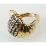 14ct yellow gold diamond cluster ring, size K-L, 8.