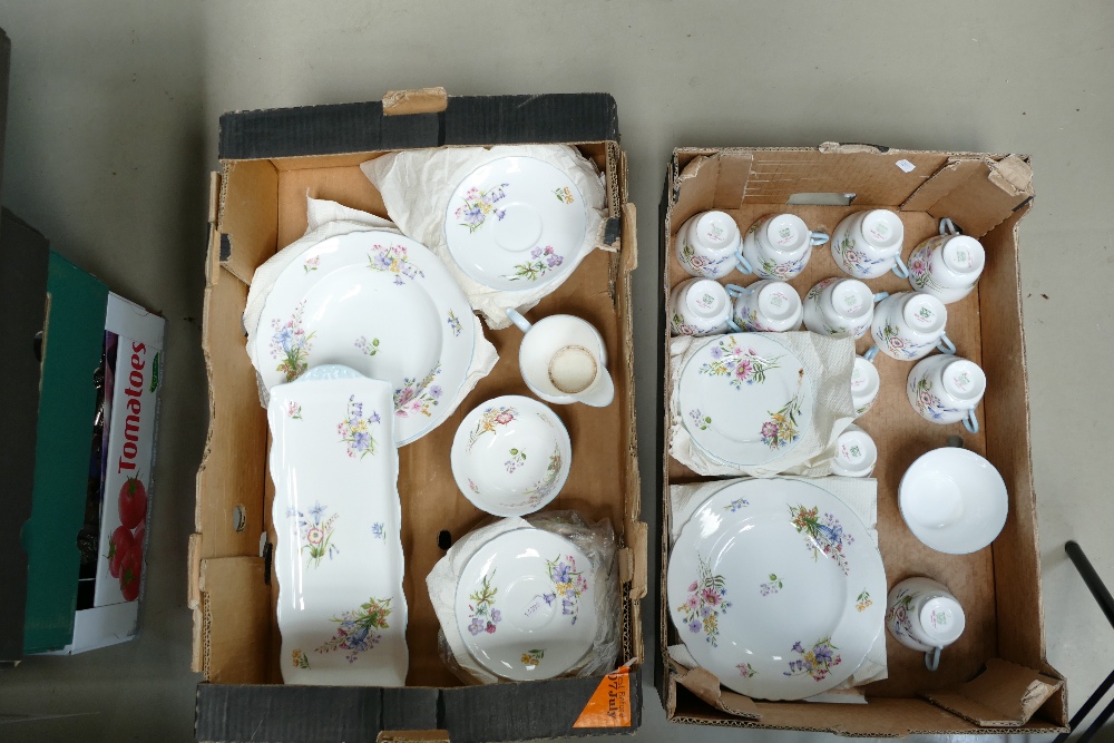 A collection of Shelley Wild Flowers dinner and tea ware including dinner plates, bowls, - Image 2 of 4