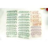 Banknote collection of 27 British banknotes - 20 x £1 notes,