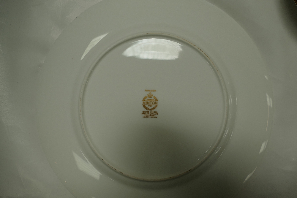 Minton ARAGON pattern dinner and tea ware to include - 12 x 27cm dinner plates, - Image 5 of 5