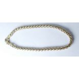 9ct hallmarked gold bracelet, 17.5cm. 3.3g.