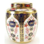 Royal Crown Derby small Ginger Jar & cover decorated in the Old Imari 1128 design, height 12cm,