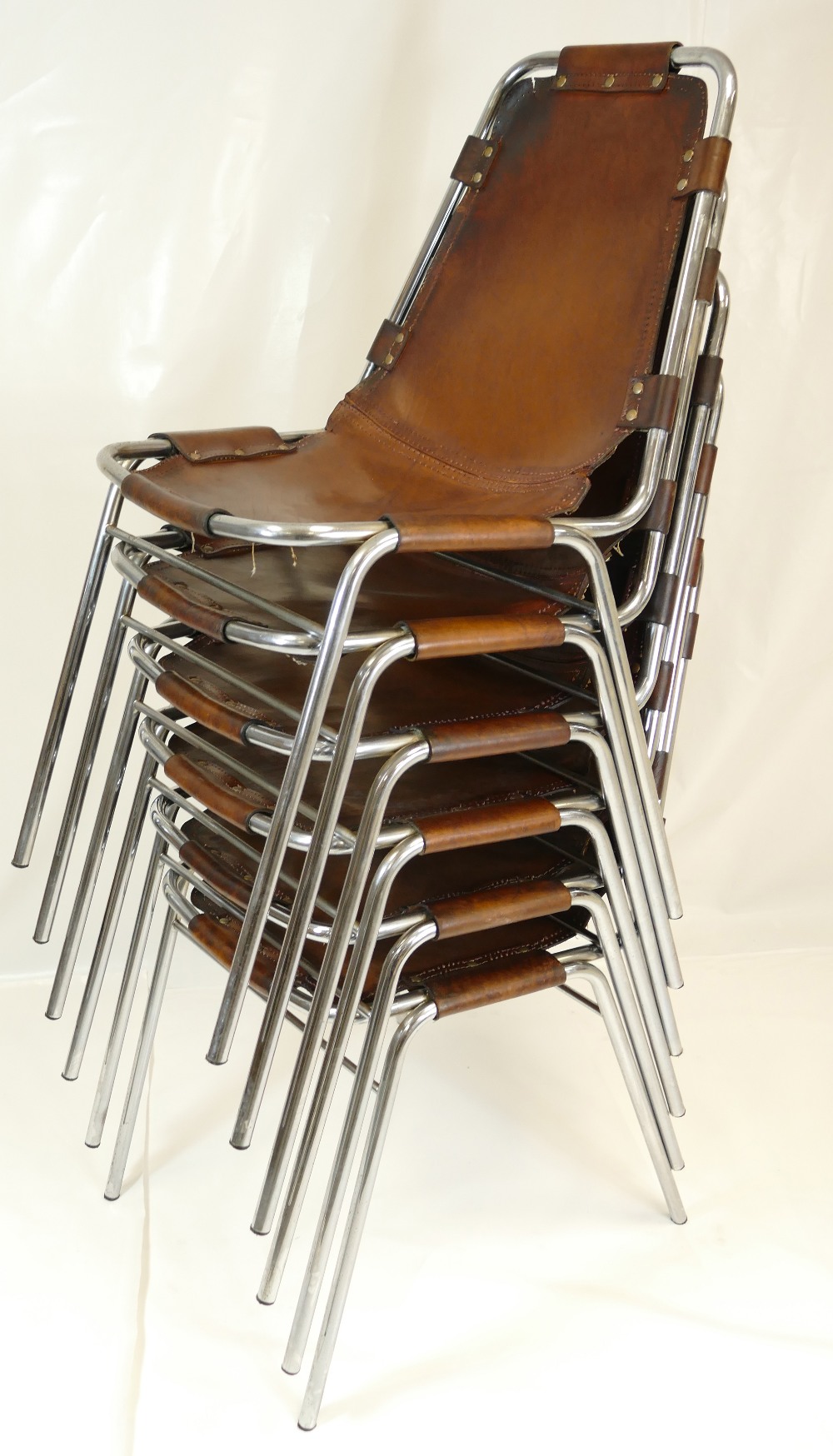 Set of 6 leather and chrome stacking chairs "Les Arcs" by Charlotte Perriand 1960s (6) - Image 2 of 6