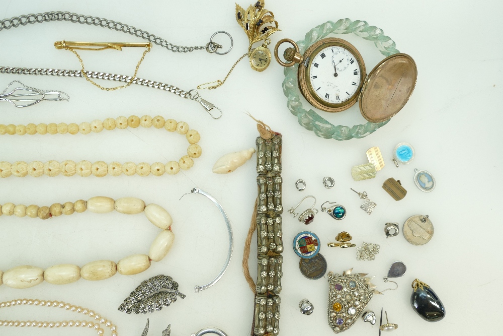 Quantity of jewellery including some silver, pocket watch, chains, parasol handle, earrings, - Bild 3 aus 5
