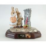 Beswick Beatrix Potter tableau 'Hiding from Cat'.