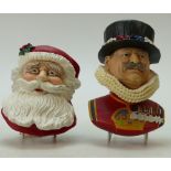 Bossons wallplaque Beefeater and Santa Claus,