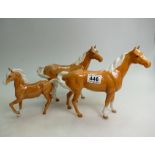 Beswick palomino horse 1182 (leg re-stuck),