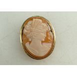 18ct gold cameo brooch,cameo damaged and detached, gold 1.