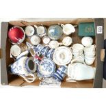 A mixed collection of ceramic items to include - decorative Booths Real Old Willow patterned tea