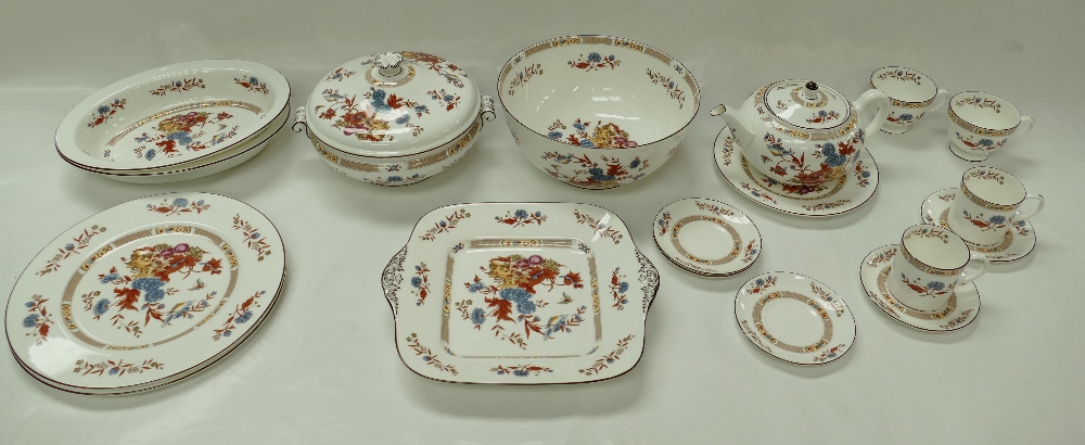 Wedgwood large collection of dinner and