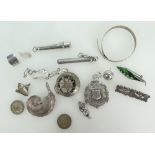 Group of silver jewelry and collectors pieces to include novelty propelling pencil, brooches, fob,