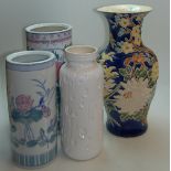 Two large vases together with 2 umbrella stands with an oriental design (4)