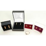 Four pairs 9ct gold earrings (2 x gem set), together with a small 9ct gold ring. Weight 5.