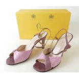 Pair of 1980s Rayne Toscanna leather Primrose ladies shoes with Wedgwood pink Jasperware heels,
