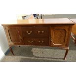 Oak Victorian dresser sidboard on Queen Anne legs