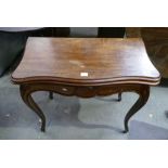 Walnut Queen Anne fold over card table (In need of attention)