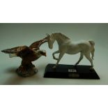 Beswick Spirit Of Freedom Horse and Beswick Bald Eagle (wing damaged and re-stuck) (2)