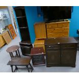 Selection of furniture to include a oak 2 over 2 sideboard, slim corner unit,