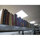 Large quantity of folio society books, some in slipcases 148 approx.