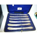 Set 6 1930s silver handled butter knives, Birmingham 1938, cased