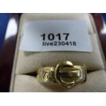 Gent's 9ct yellow gold buckle style ring with engraved decoration, stamped 375, size V/W, approx 5.