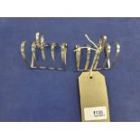 Pair of small silver toast rack, Cher 1911, approx 3.4 Toz