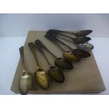 Silver spoons including a set of 6 Georgian teaspoons, etc.approx 4.8 Toz