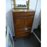 A 19th Century French marble top abattant secretaire having four drawers, 67 cms