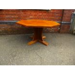 Robert 'Mouseman' Thompson, a large oak octagonal dining table 134cm