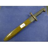 American WWI grand bayonet with steel blade and scabbard, 40 cm long