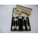 Set of 6 Edwardian silver teaspoons and pair of matching sugar tongs, cased Sheffield 1907, together