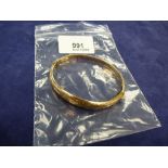 9ct yellow gold bangle - 5.6g