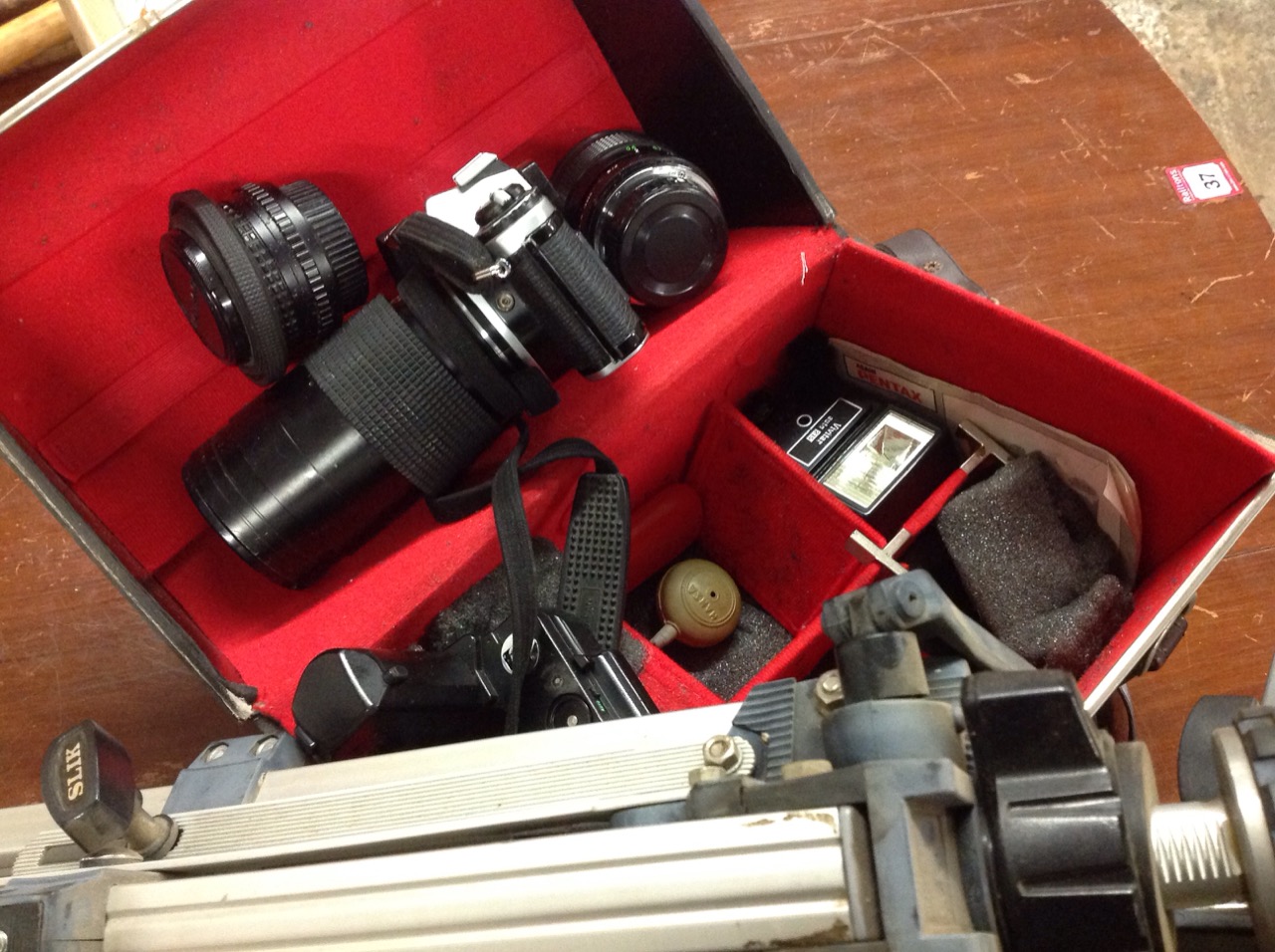 A quantity of cased Pentax camera gear including lenses, ME camera & winder, flash unit, fitted - Image 2 of 3