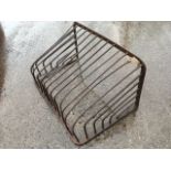 A large Victorian cast iron grill hay heck.