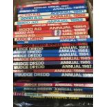 A box of vintage annuals from the 1980s - Judge Dredd, 2000AD, the Eagle from 1985, etc. (25)