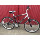 A Sedona Giant Omni aluminium framed 191C4 bicycle, with padded adjustable seat, pump, Gripshift