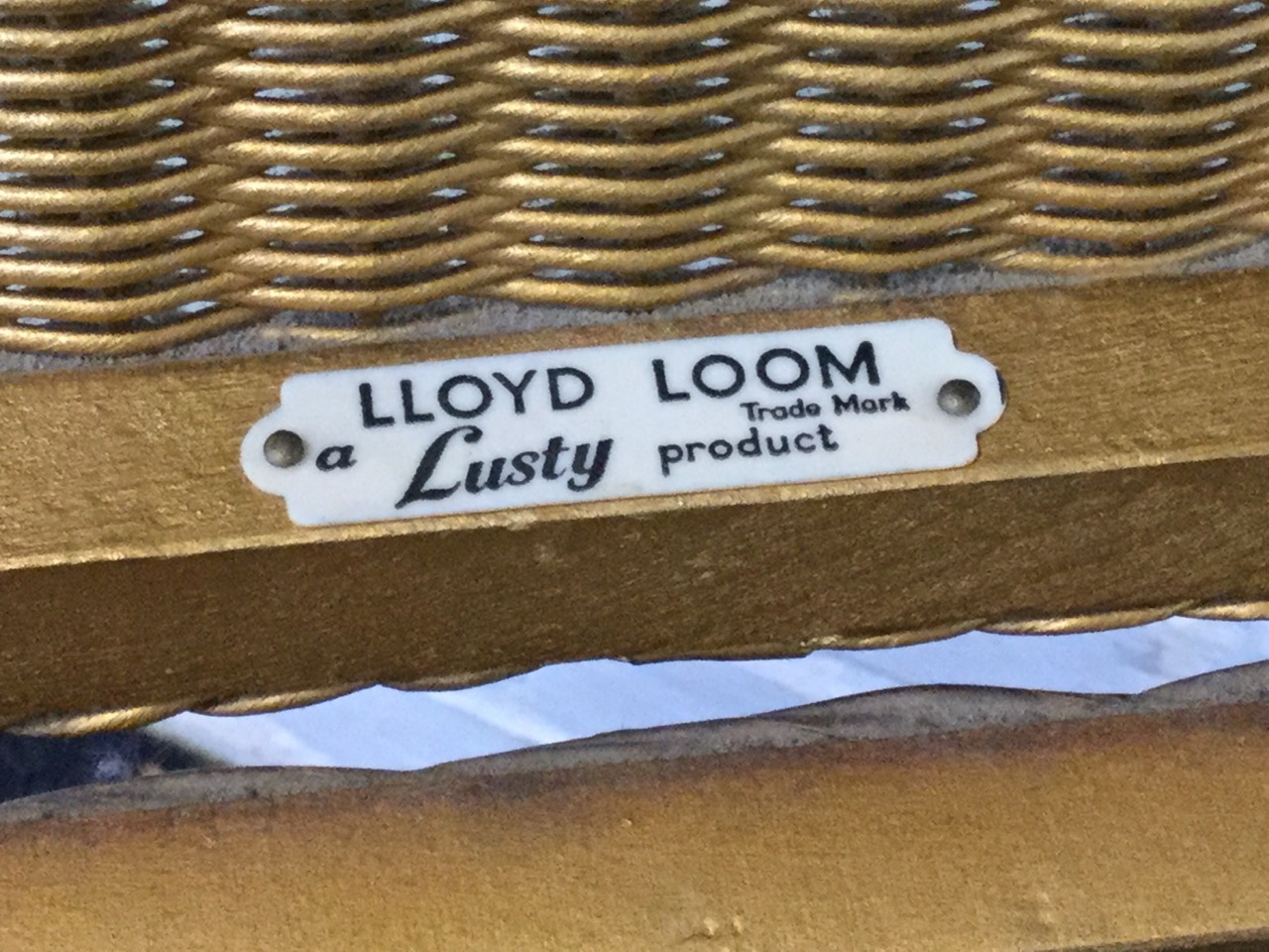 A Lloyd Loom Lusty corner linen basket, with plate glass to hinged lid. - Image 2 of 3