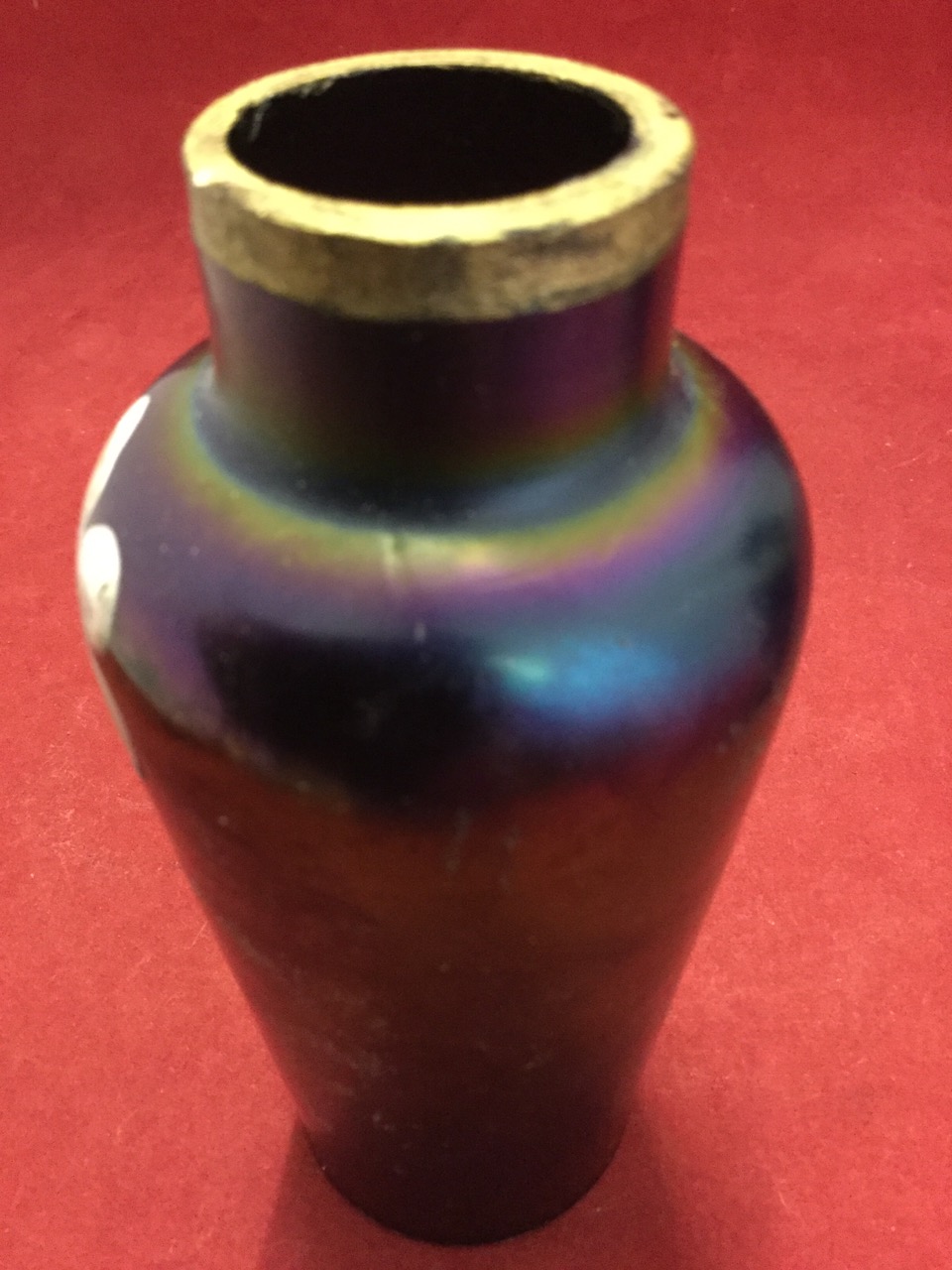 A pair of tapering irridescent lustre glass vases with tubular necks, enamelled in relief with - Image 5 of 6
