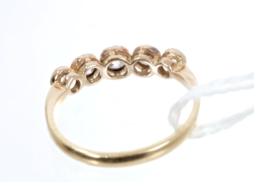 Edwardian diamond five stone ring with five graduated old cut diamonds in millegrain setting, - Image 2 of 2