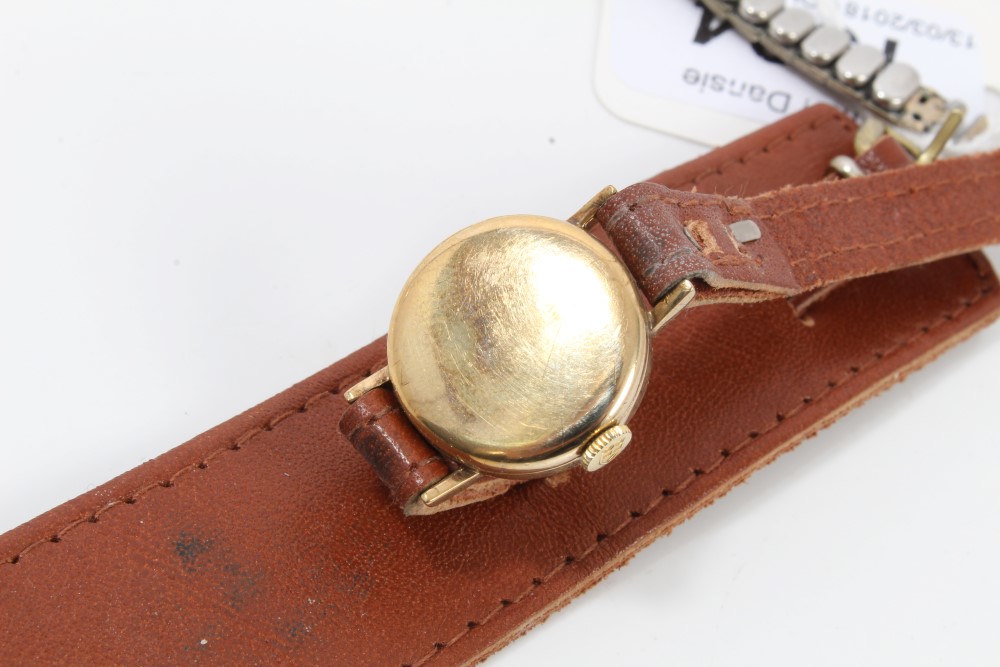 Ladies' gold (9ct) Tudor Royal wristwatch on leather strap - Image 4 of 4