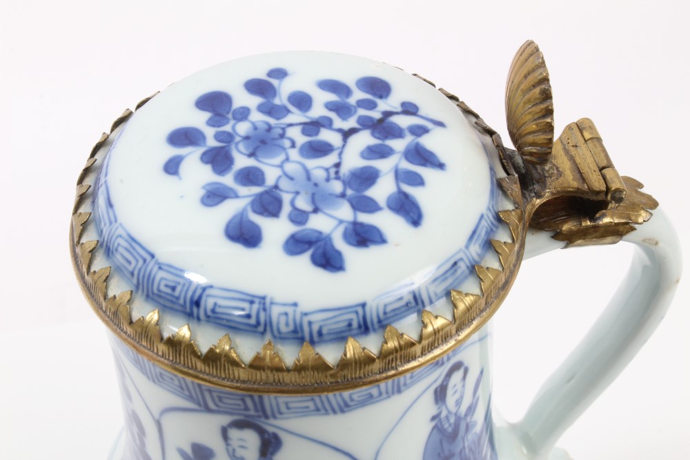 Late 17th century Chinese Kangxi blue and white and gilt metal mounted tankard and cover with - Image 5 of 13