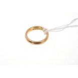 Gold (22ct) wedding ring (Birmingham 1925). Size K CONDITION REPORT 7.5 grams, 3.