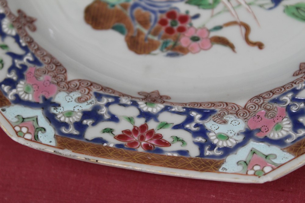 Pair mid-18th century Chinese export octagonal plates, polychrome painted with exotic birds, - Image 10 of 13