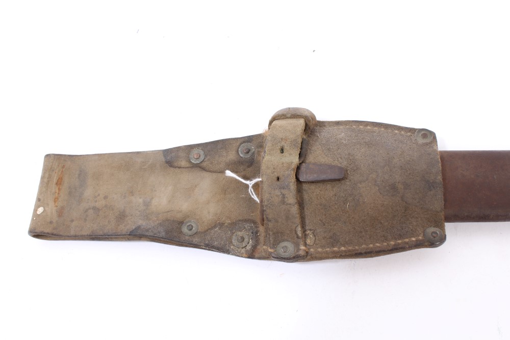 First World War Imperial German Mauser 98/05 'Butcher' bayonet in steel scabbard with leather frog - Image 4 of 6