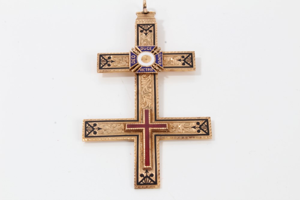 1930s yellow metal and enamel Masonic jewel in the form of a double cross,