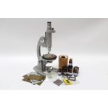Monocular jewellers' - gemmologist microscope with 360 degrees rotating stage,