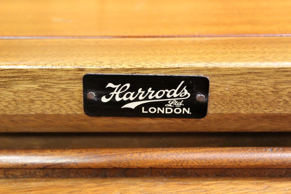 1950s / 1960s Harrods drink trolley / cocktail cabinet with cantilever rise and fall mechanism and - Image 3 of 3