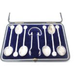 Set of six George V silver coffee spoons with rattail bowls and disc terminals,