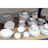 Wedgwood Queen's Ware tea and dinner service (57 pieces) CONDITION REPORT Teapot-